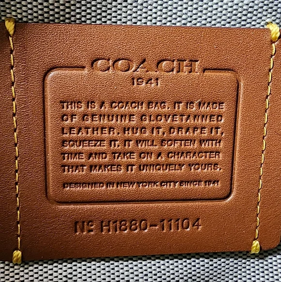 Coach 1941 Rogue Brief #11104 - Picture 15 of 17